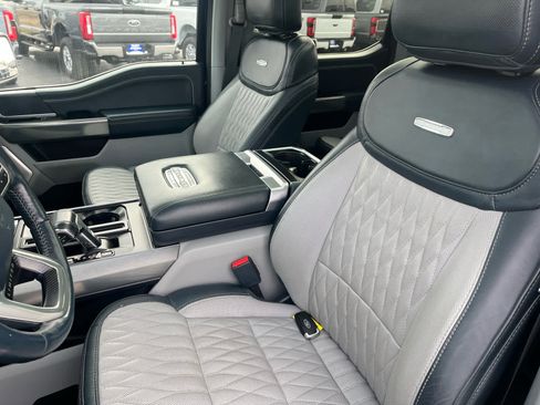 Used 2022 Ford F150 Limited image 31