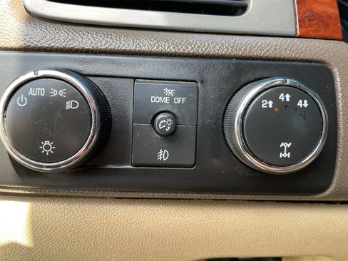 Used 2013 GMC Sierra 3500 SLT AWD/4WD image 13