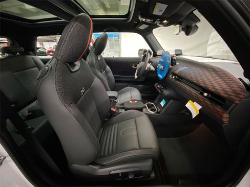 New 2026 MINI Cooper S image 30