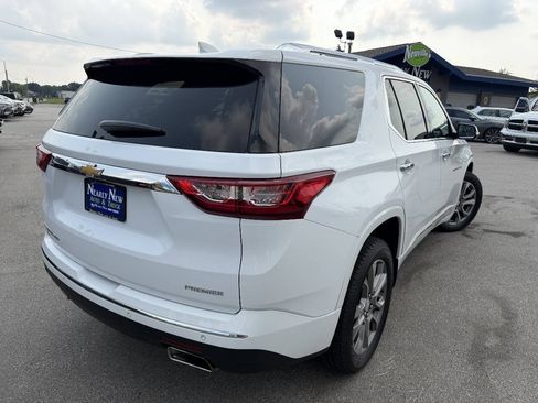 Used 2019 Chevrolet Traverse Premier w/ LPO, Floor Liner Package AWD/4WD image 7