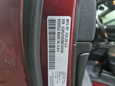 Used 2022 Jeep Grand Cherokee Laredo X AWD/4WD image 35