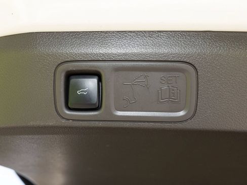Used 2024 Lincoln Navigator L Reserve AWD/4WD image 55