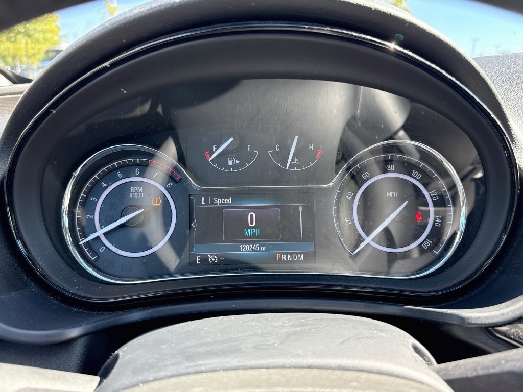 Used 2017 Buick Regal Sport Touring FWD image 20