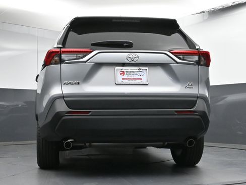 Certified 2025 Toyota RAV4 LE image 24