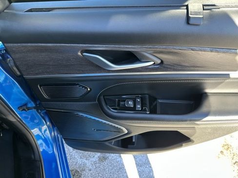 Used 2023 Jeep Grand Cherokee Overland w/ Luxury Tech Group IV image 16