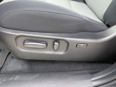 Certified 2023 Toyota Tacoma TRD Sport image 12