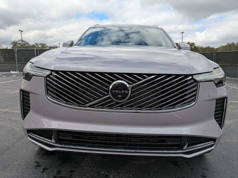 New 2026 Volvo XC90 B6 Plus w/ Protection Package Premier image 9