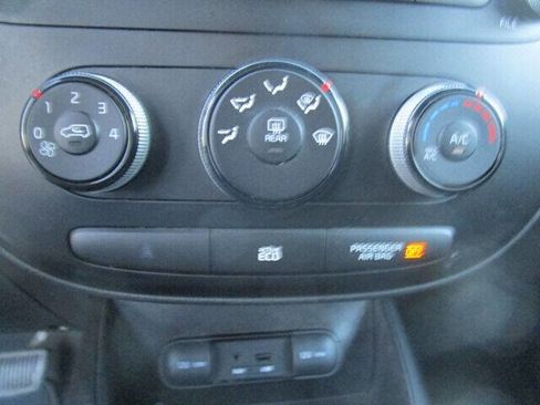 Used 2014 Kia Soul image 36