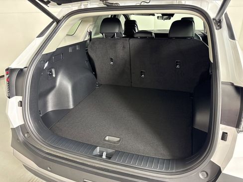 New 2026 Kia Sportage EX FWD image 19