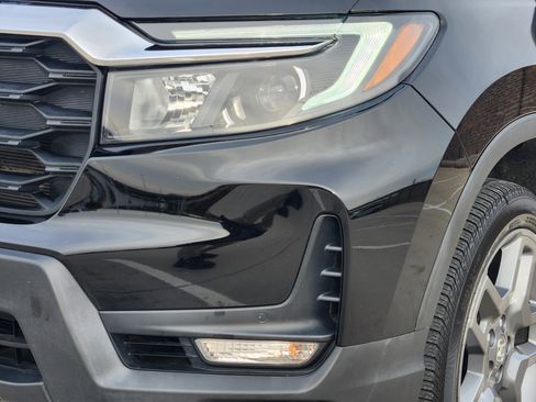 Certified 2023 Honda Passport EX-L image 9