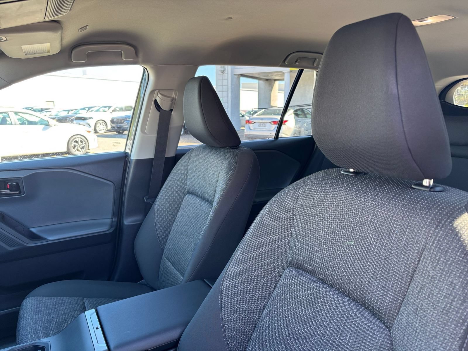 Used 2026 Toyota RAV4 LE AWD/4WD image 33