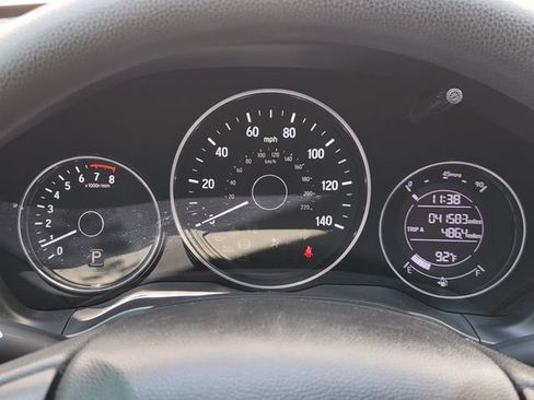 Used 2020 Honda HR-V LX image 17