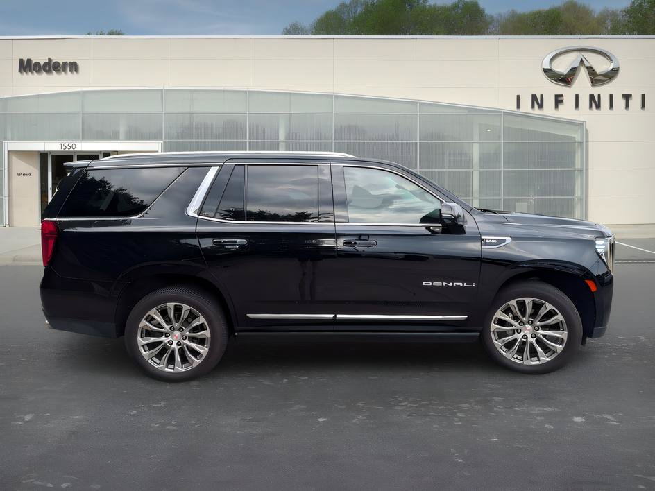 Used 2022 GMC Yukon Denali w/ Max Trailering Package AWD/4WD image 3