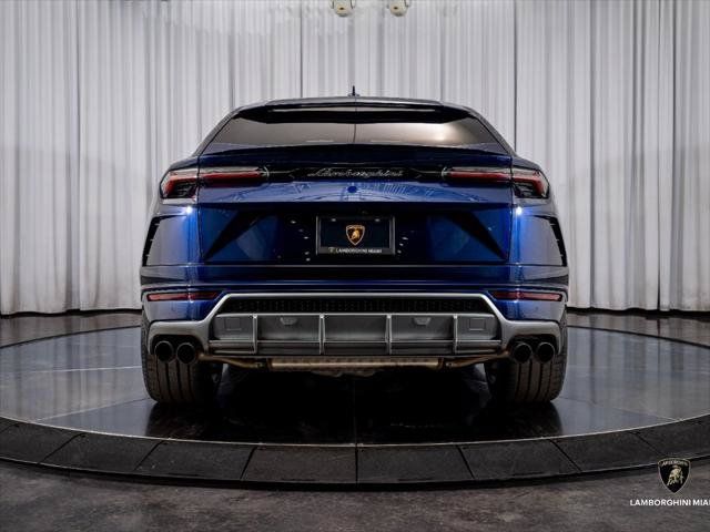 Used 2020 Lamborghini Urus AWD/4WD image 10