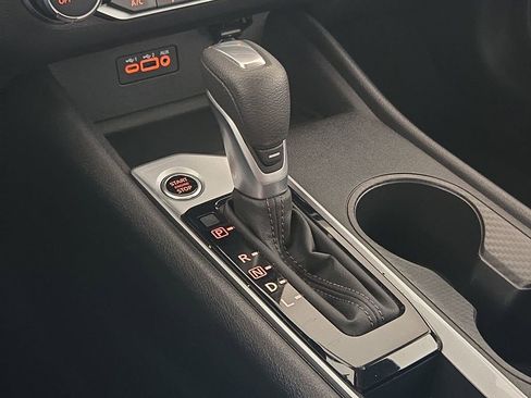 Used 2025 Nissan Altima 2.5 SV image 21