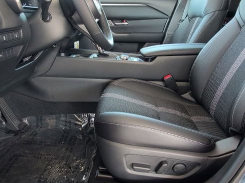 Used 2025 MAZDA CX-50 AWD 2.5 S w/ Weather Package image 12