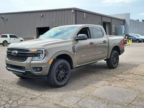 New 2026 Ford Ranger XLT w/ Equipment Group 301A High AWD/4WD image 8