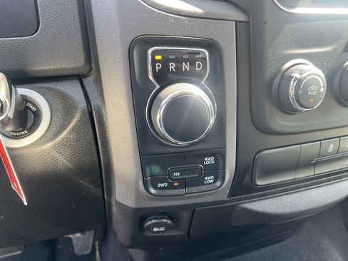 Used 2019 RAM 1500 Express image 24