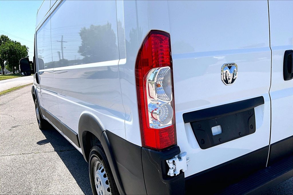 Used 2025 RAM ProMaster 2500 w/ Convenience Group FWD image 28