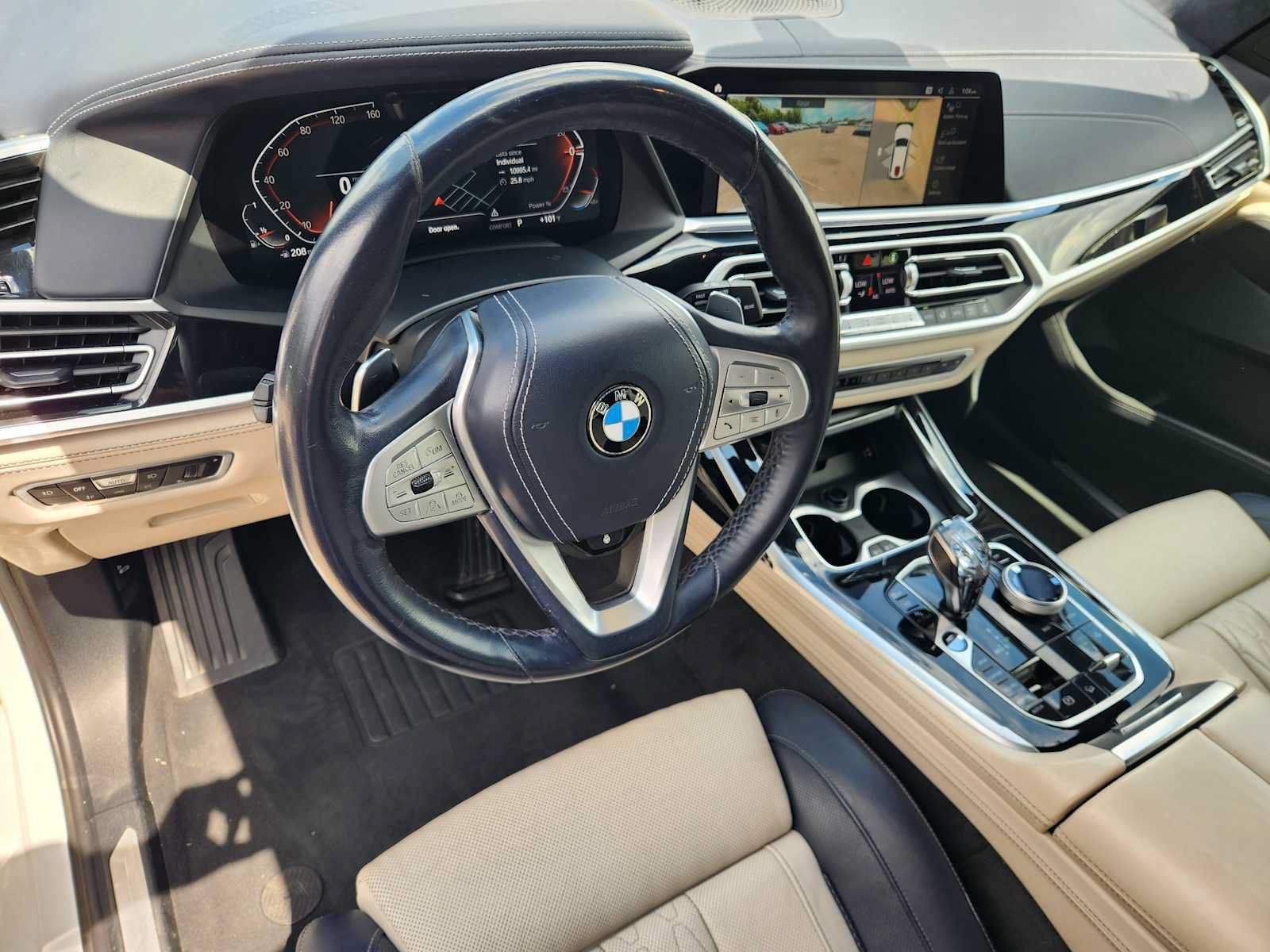 Used 2022 BMW X7 xDrive40i w/ Executive Package AWD/4WD image 2