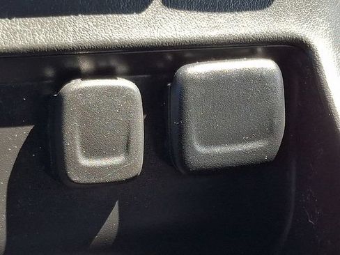 Used 2019 GMC Yukon SLT w/ Open Road Package AWD/4WD image 26