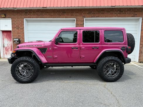 Used 2024 Jeep Wrangler Unlimited Rubicon 392 image 17