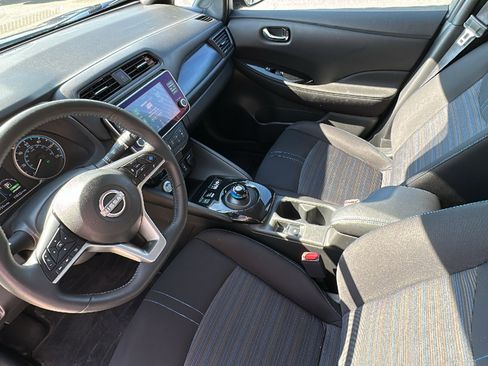 Used 2024 Nissan Leaf SV Plus image 22