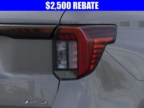 New 2026 Ford Explorer Active w/ Active Comfort Package image 21