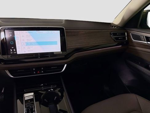 New 2026 Volkswagen Atlas SEL AWD/4WD image 24
