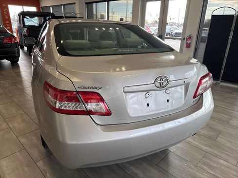 Used 2011 Toyota Camry LE w/ LE Extra-Value Pkg image 11