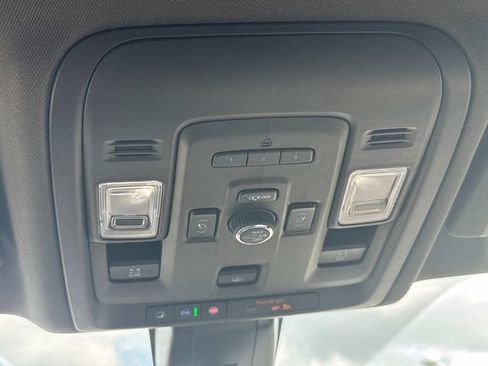 Certified 2022 Chevrolet Tahoe LT w/ LT Signature Plus Package AWD/4WD image 25