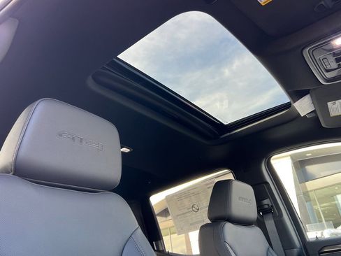 New 2026 GMC Sierra 1500 AT4 w/ AT4 Preferred Package image 15