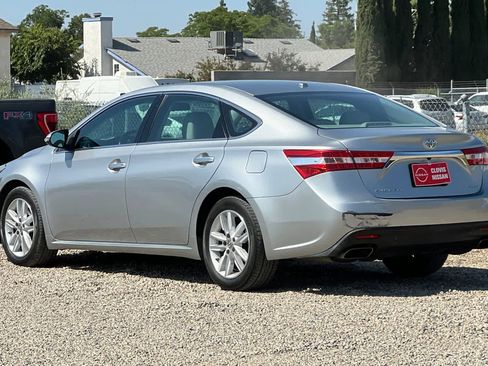 Used 2015 Toyota Avalon XLE FWD image 7