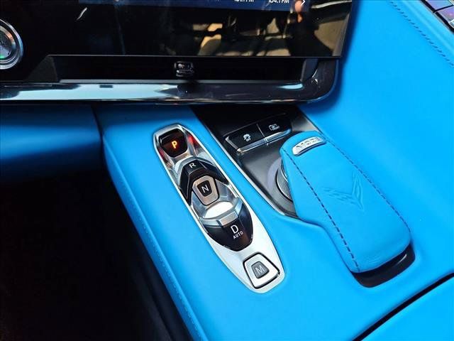 Used 2024 Chevrolet Corvette Stingray Premium Cpe w/ Stealth Interior Trim Package RWD image 11