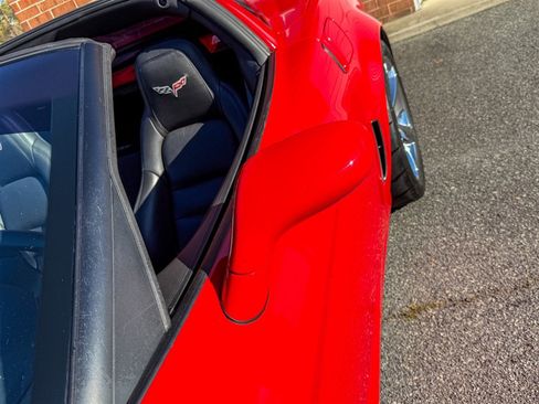 Used 2011 Chevrolet Corvette Grand Sport w/ Preferred Equipment Group image 20