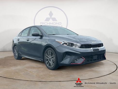 Used 2023 Kia Forte GT-Line w/ GT-Line Technology Package FWD image 1