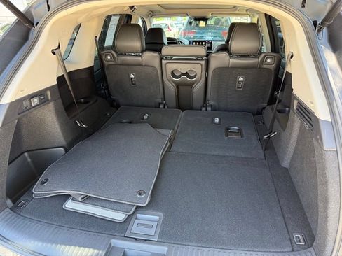 Used 2026 Acura MDX SH-AWD w/ Technology Package image 17
