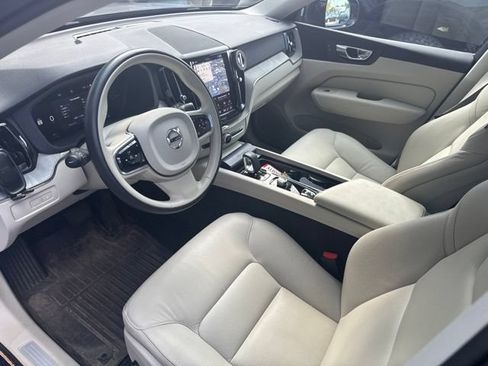 Used 2025 Volvo XC60 T8 Plus w/ Protection Package Premier AWD/4WD image 6