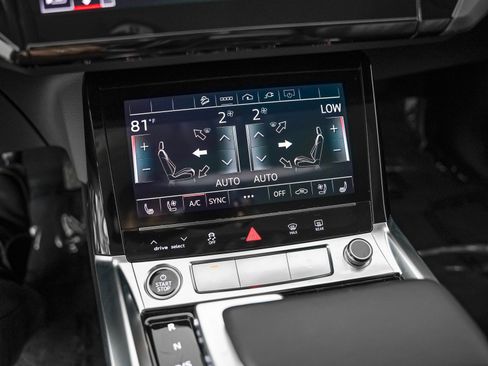 Used 2024 Audi Q8 e-tron Premium Plus AWD/4WD image 18