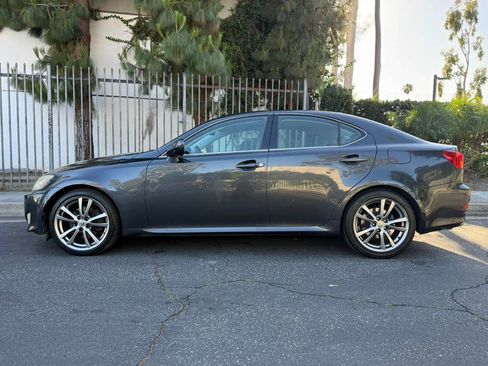 Used 2008 Lexus IS 250 image 3