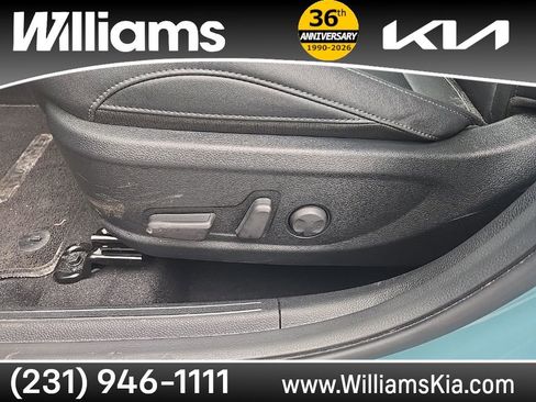 Used 2025 Kia Seltos EX w/ EX Sunroof Package AWD/4WD image 10