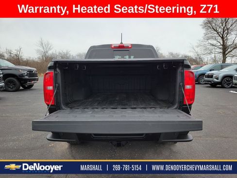 Used 2022 Chevrolet Colorado Z71 w/ Z71 Midnight Edition image 23
