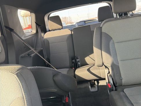 Used 2023 Chevrolet Traverse LT w/ LPO, Floor Liner Package image 12