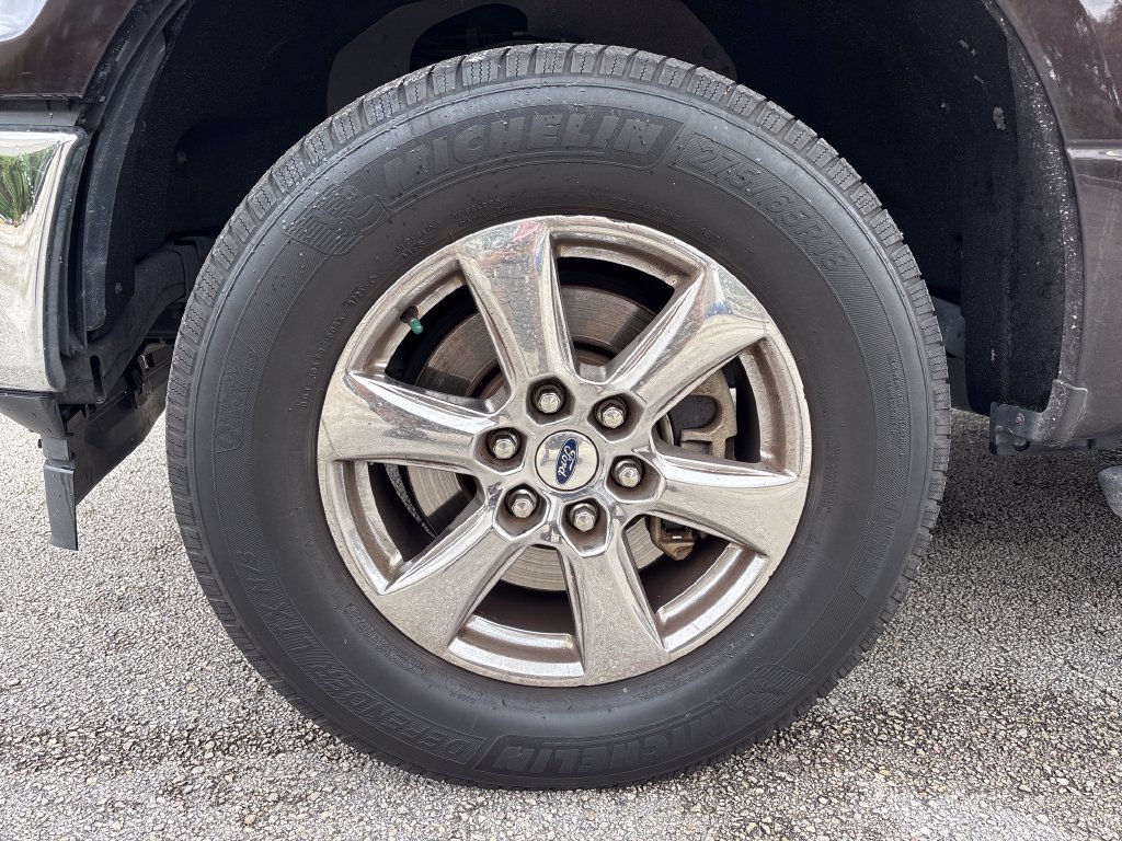 Used 2018 Ford F150 XLT w/ Equipment Group 302A Luxury AWD/4WD image 12