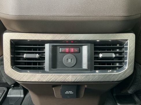 New 2026 Ford F350 King Ranch w/ FX4 Off-Road Package AWD/4WD image 24