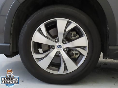 Certified 2024 Subaru Ascent Premium w/ Convenience Package image 29