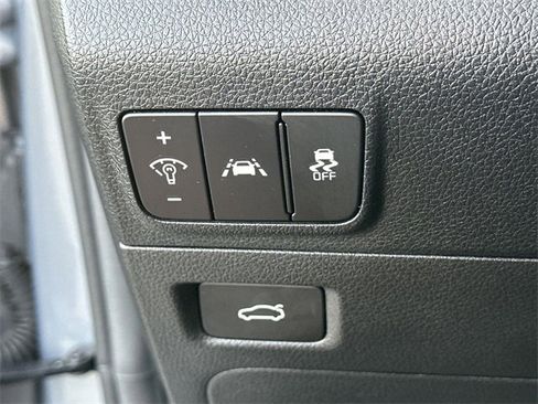 Used 2023 Kia K5 EX image 17