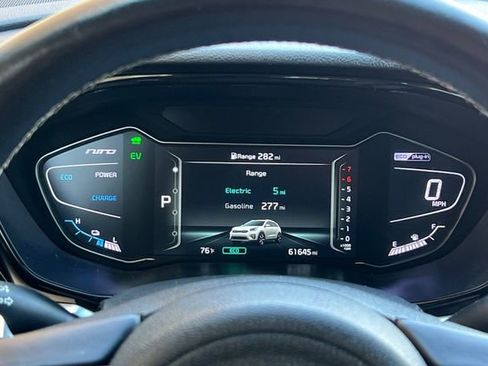 Used 2021 Kia Niro EX Premium image 30