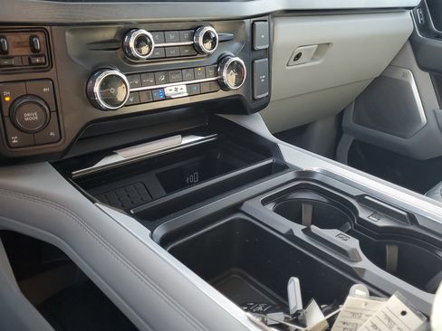 Used 2024 Ford F350 Limited w/ FX4 Off-Road Package image 27