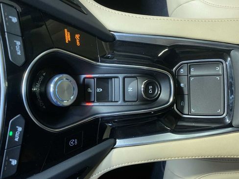 Used 2023 Acura RDX AWD image 17